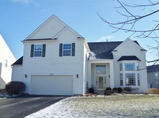 438 Chesterfield Ln, North Aurora, IL 60542