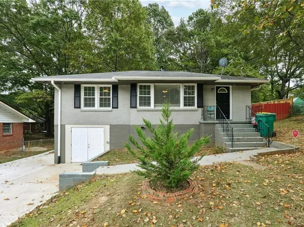 5460 Alder Dr, Forest Park, GA 30297