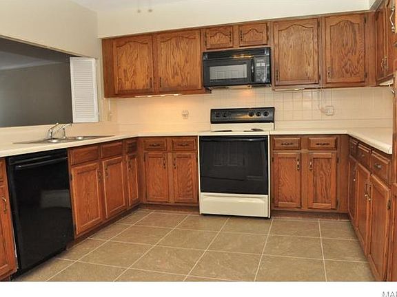 4th image of 1033 Wilton Royal Dr APT 105