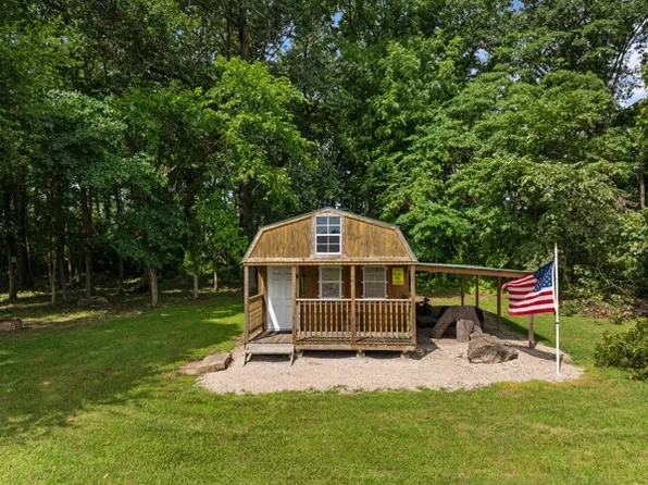 None N Douglas Rd, Marshall, IL 62441