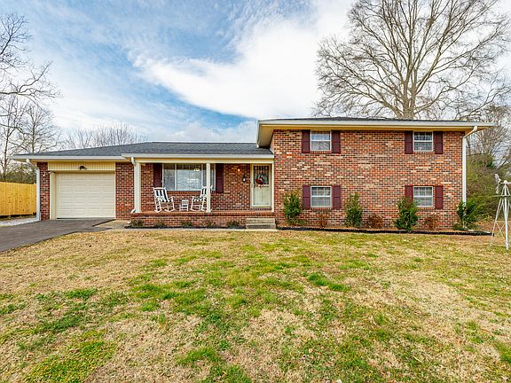 2nd image of 181 Sherry Dr