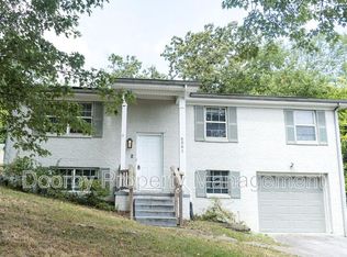 6561 Esquire Ln, Hixson, TN 37343