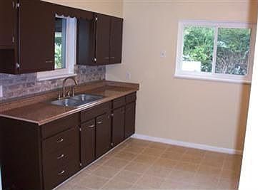 4th image of 3132 Larue Dr
