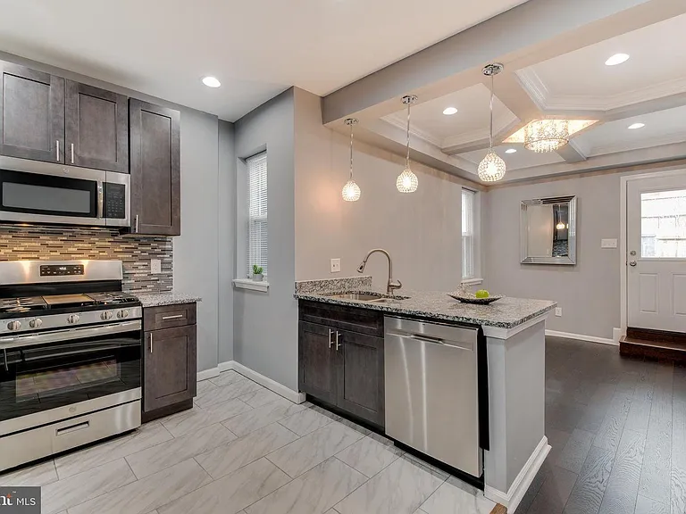 222 N Collington Ave — Photo 21