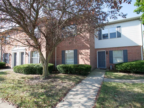 Summit Station Apartments