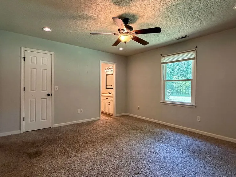 141 Katina Rd — Photo 17