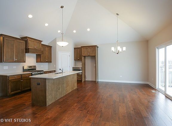 5th image of 3640 Ancient Oak Dr