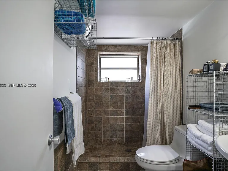 1234 Euclid Ave #7 — Photo 8