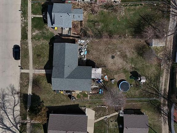 2nd image of 2726 S Palmetto St