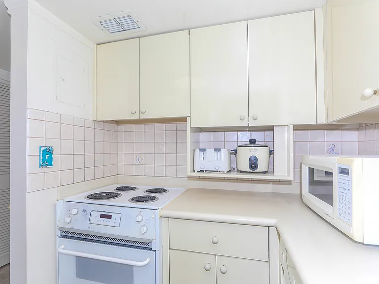 1777 Ala Moana Blvd #1101 — Photo 9