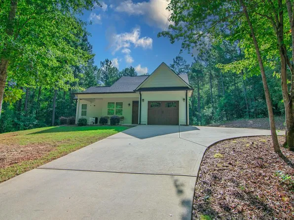 370 Sullivan Cir, Pine Mountain, GA 31822