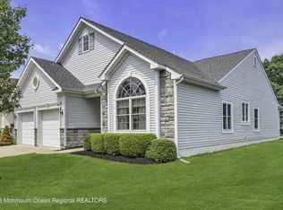 12 Lavallette Ln, Waretown, NJ 08758