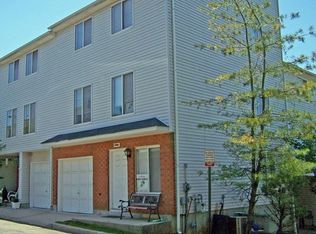 184 Emily Ln, Staten Island, NY 10312