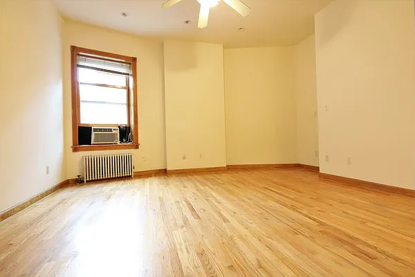 Rented by JK Dansar Corp | media 7