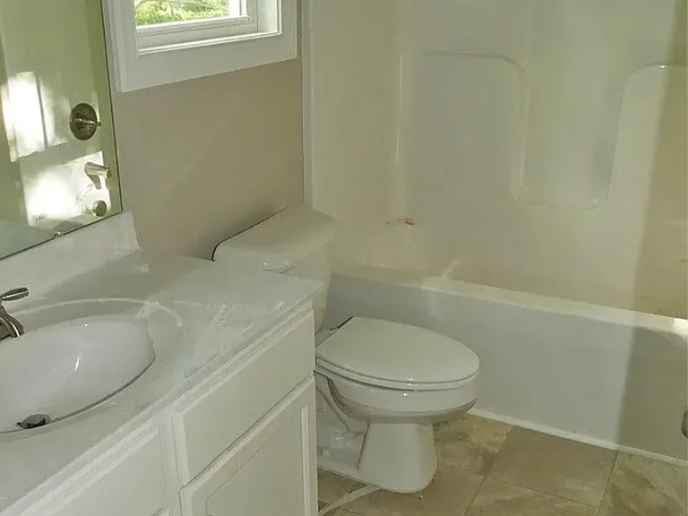 408 Washington St — Photo 10