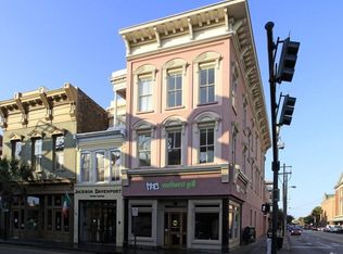 151 Calhoun St APT F, Charleston, SC 29401