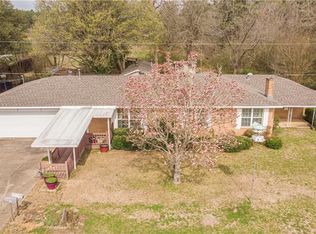 218 Oglee Rd, Springhill, LA 71075