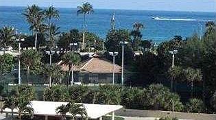 3rd image of 4750 S Ocean Blvd APT 711