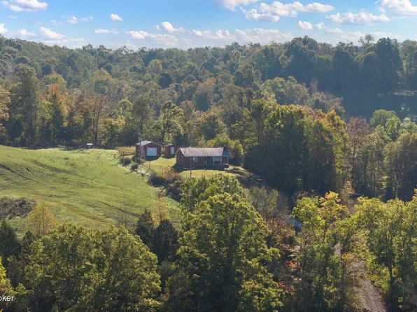 1904 Bear Creek Rd, Leitchfield, KY 42754