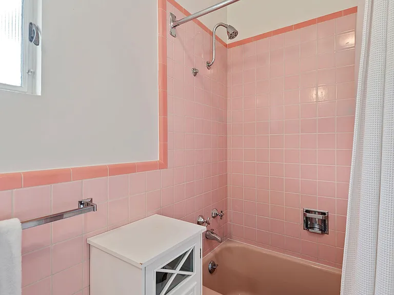 116 E Constance Ave — Photo 16