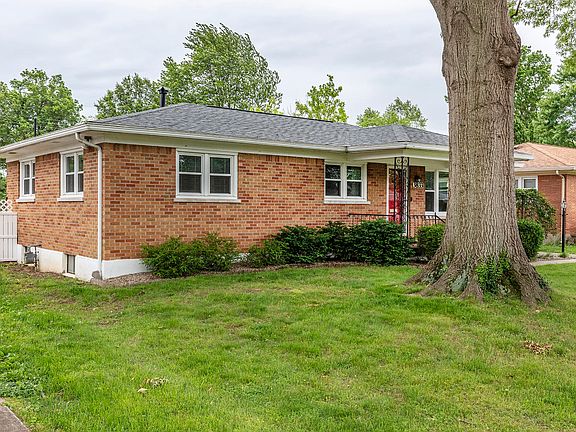 3rd image of 3833 Klondike Ln