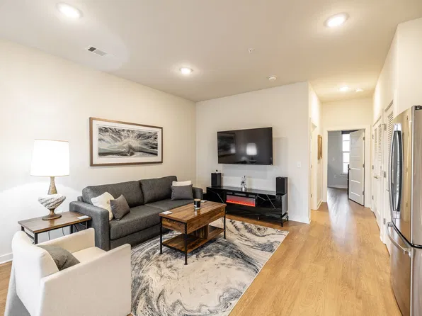 600 E Trinity Ln, Nashville, TN