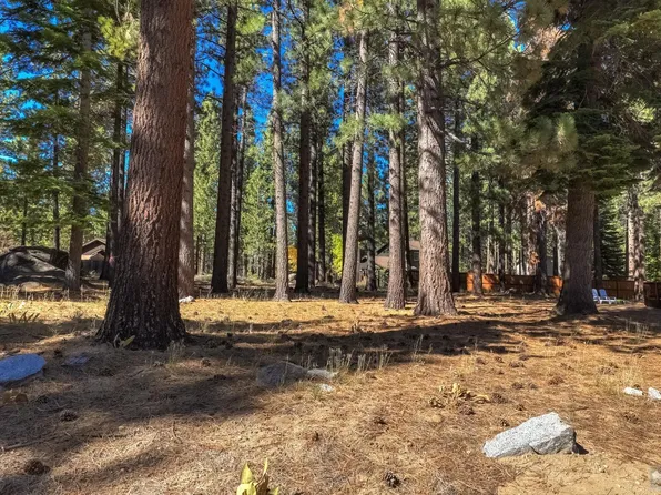 723 Cayuga St, South Lake Tahoe, CA 96150