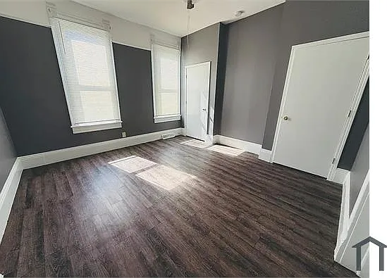 4 bed, 1100 sqft, $1,050 — Photo 3