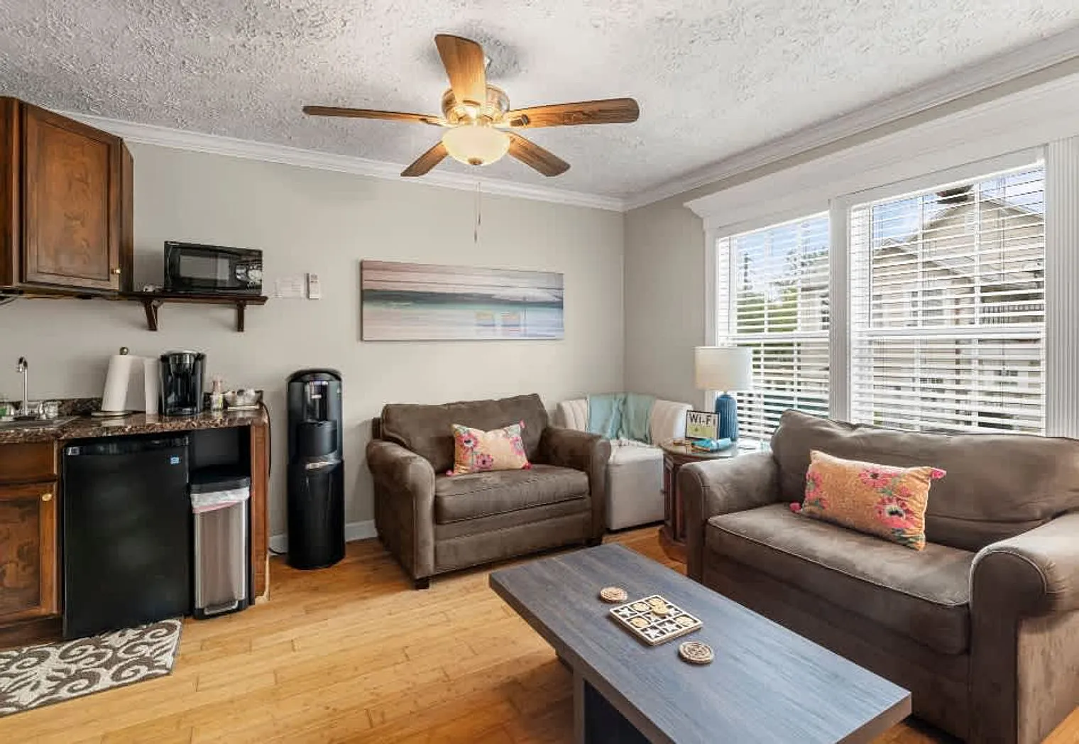 1 bed, 1.0 bath, $3,846 — Photo 3