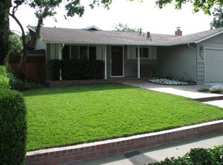 988 Oasis Dr, Concord, CA 94518