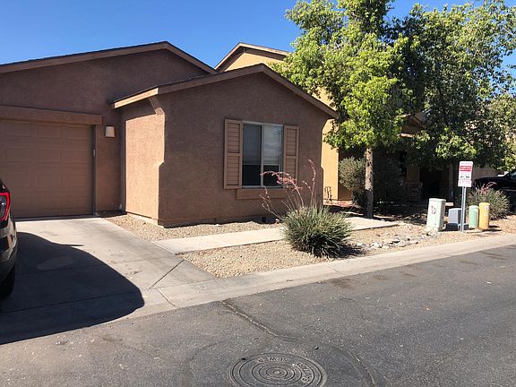 3rd image of 2465 E Meadow Creek Way