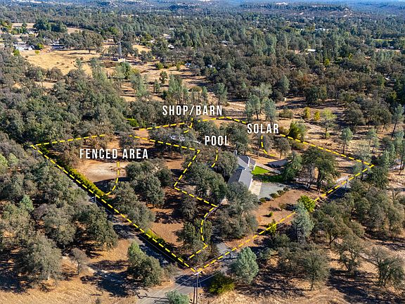 4th image of 21906 Coloma Dr