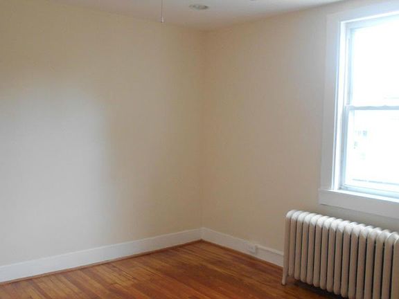 4th image of 3202 White Ave