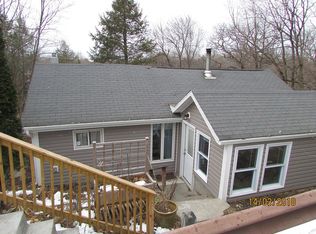 20 Lakeside Dr, Wappingers Falls, NY 12590