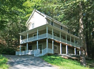 36 Torrey St, Easthampton, MA 01027