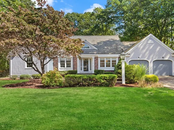 3 Carriage Ln, Georgetown, MA 01833