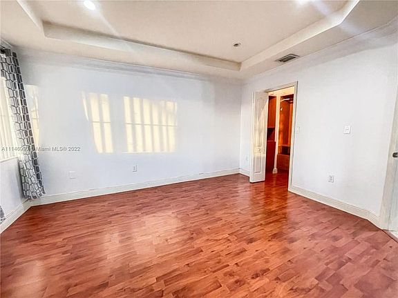 4th image of 9024 W Flagler St