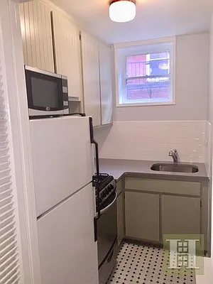 Rented by Halstead Real Estate | media 26