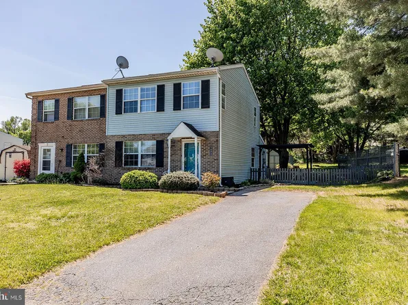1604 Manor Blvd, Lancaster, PA 17603