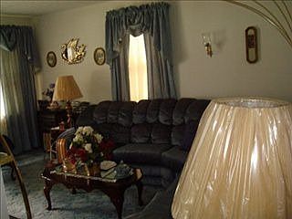 3rd image of 143 Kirkwood Dr