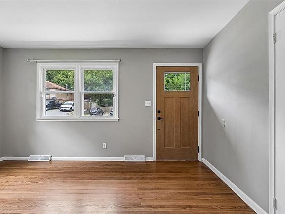 5th image of 2030 NW 50th St
