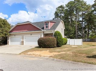 3250 Gettysburg Dr, Fayetteville, NC 28311