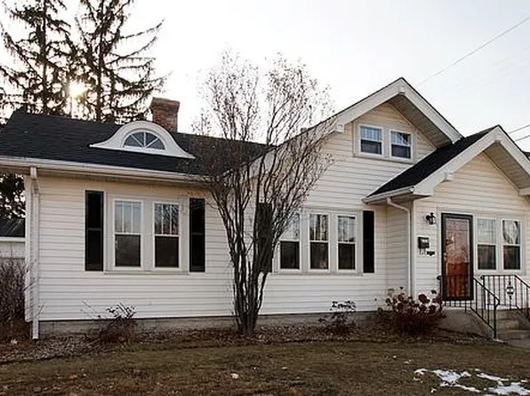 215 48th St E, Minneapolis, MN 55419