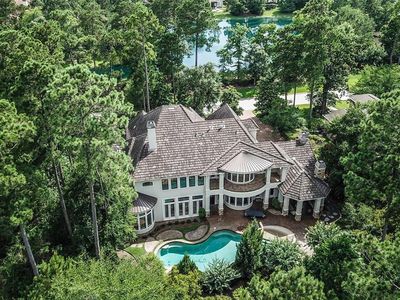 14 N Palmiera Cir, Spring, TX, 77382