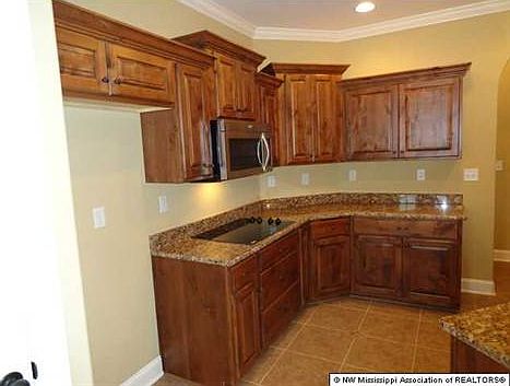 4th image of 4788 Bakersfield Dr