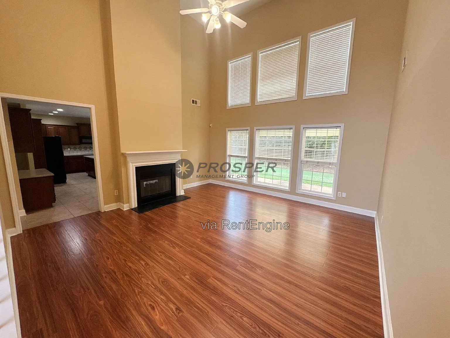 4 bed, 3.5 bath, 3000 sqft, $2,600 — Photo 4