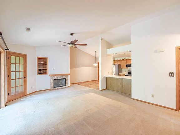 2nd image of 9131 S Aspen DRIVE #8