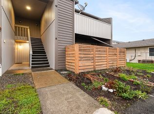 1607 Carolina St #8, Bellingham, WA 98229