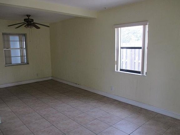 2nd image of 1105 14th Ct S