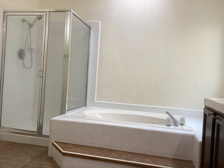 7526 N Ellendale Ave — Photo 22